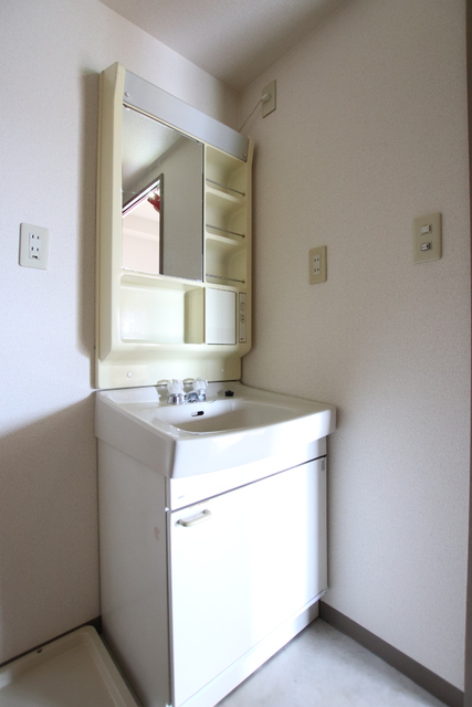 洗面設備　※別部屋参考写真