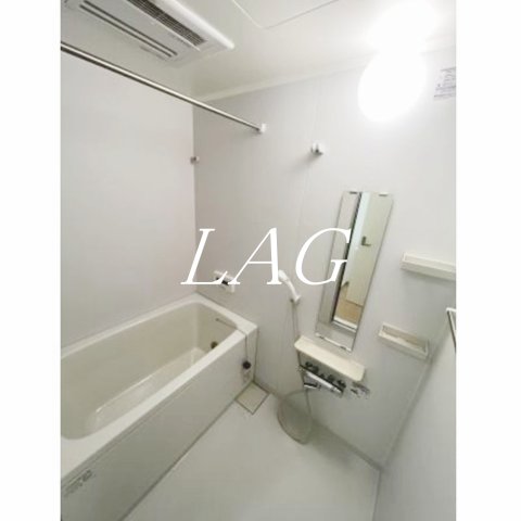 バス・シャワールーム　お風呂です。