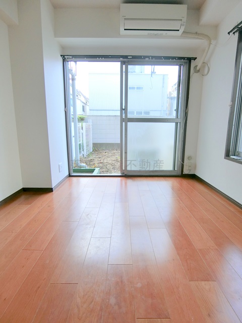 居室・リビング　洋室6帖