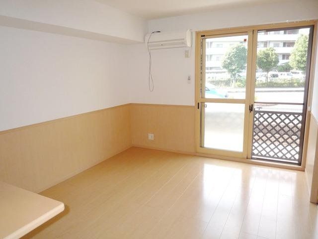 居室・リビング　日当り良好です