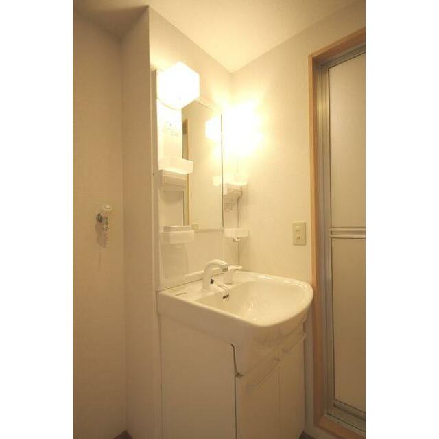 洗面設備　シャンプードレッサー