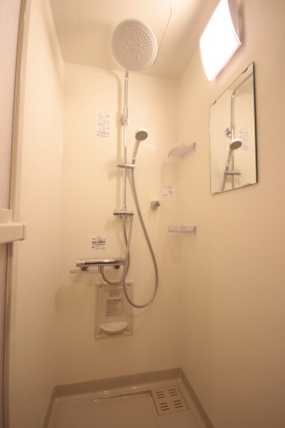 バス・シャワールーム　同物件別室です