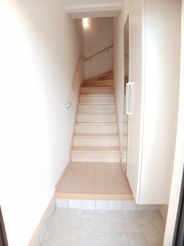 玄関　収納もある玄関です