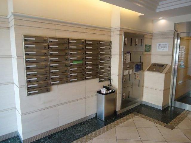 その他共有部分　不在時に便利な宅配ボックス