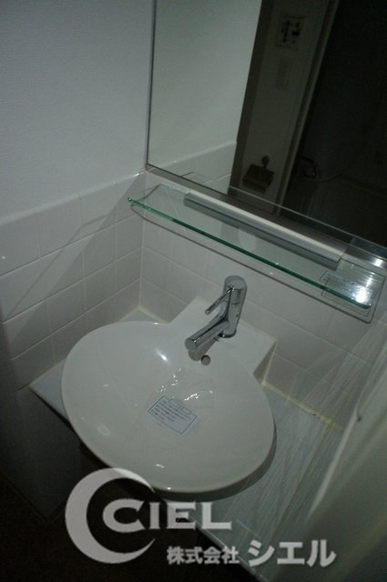 洗面設備　独立洗面台