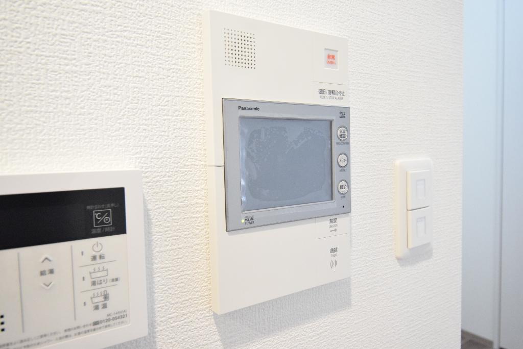 セキュリティ　カメラ付インターホン