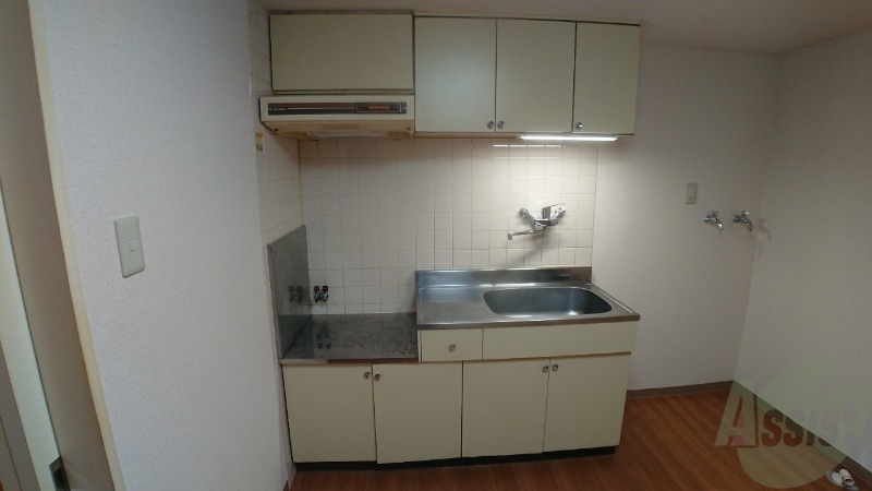 キッチン　ガスキッチンです。２口コンロが設置できます。