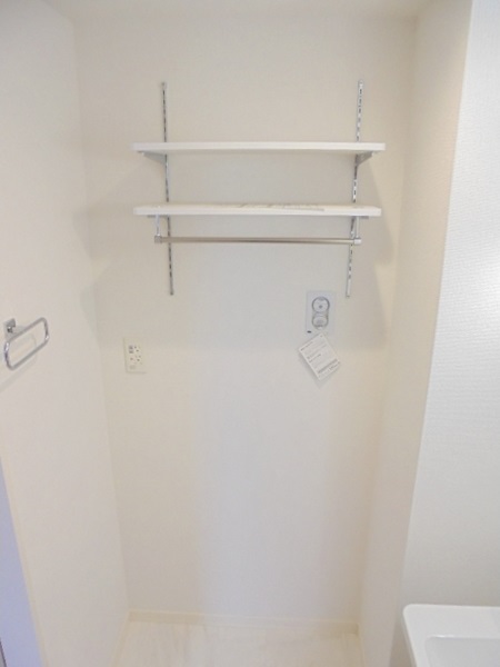 その他　洗濯機置場あります