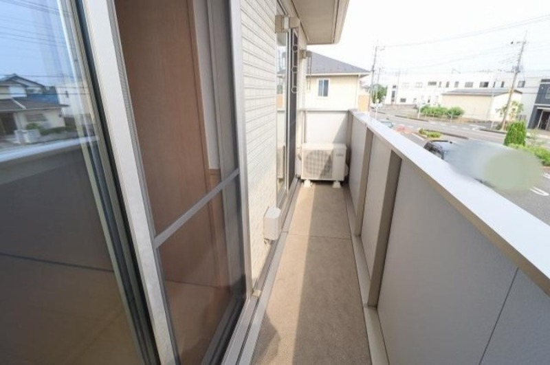 バルコニー　図面と現状に相違がある場合には現状を優先