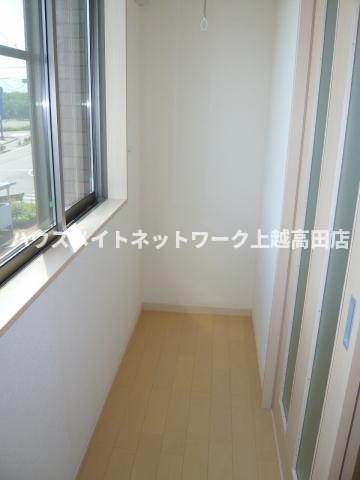 バルコニー　サンルーム（参考同型203号室室内写真）