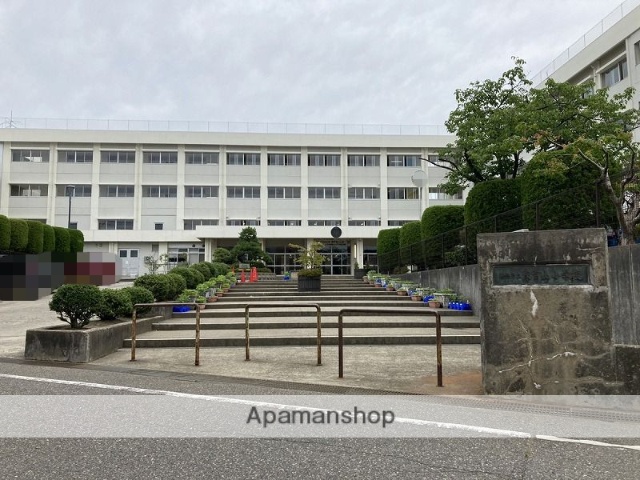 小学校　東青山小学校（小学校）まで807m