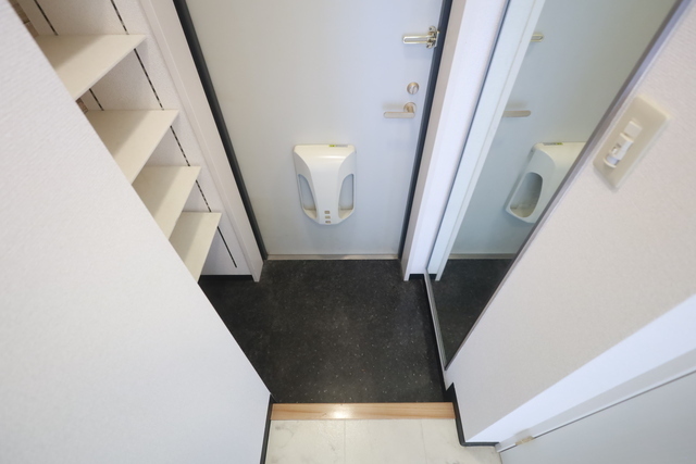 玄関　別号室の写真です