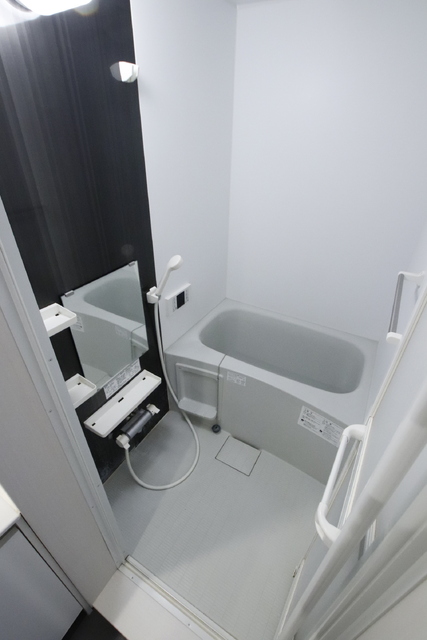 バス・シャワールーム　【別室参考写真】