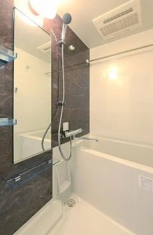 バス・シャワールーム　バス