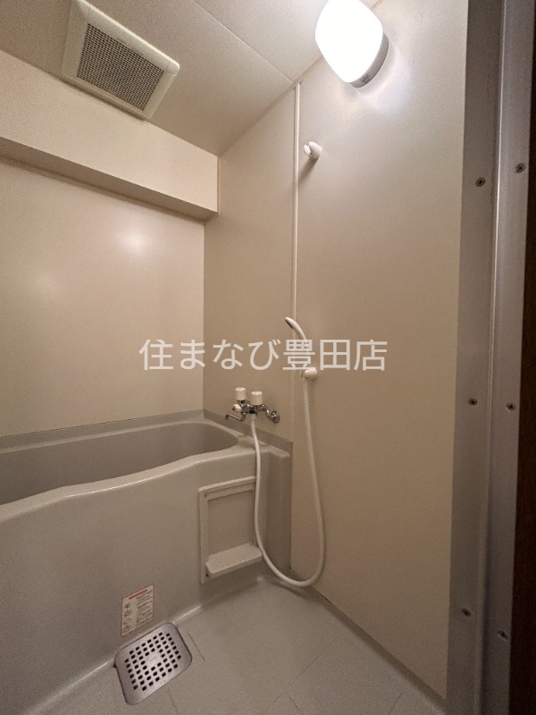 バス・シャワールーム　同型タイプ