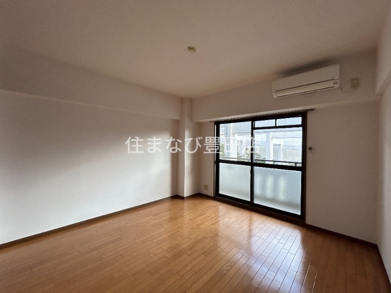 居室・リビング　同型タイプ