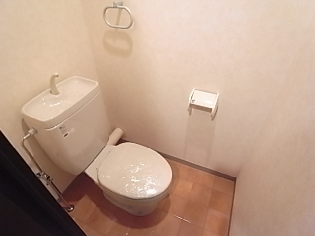 トイレ　トイレ