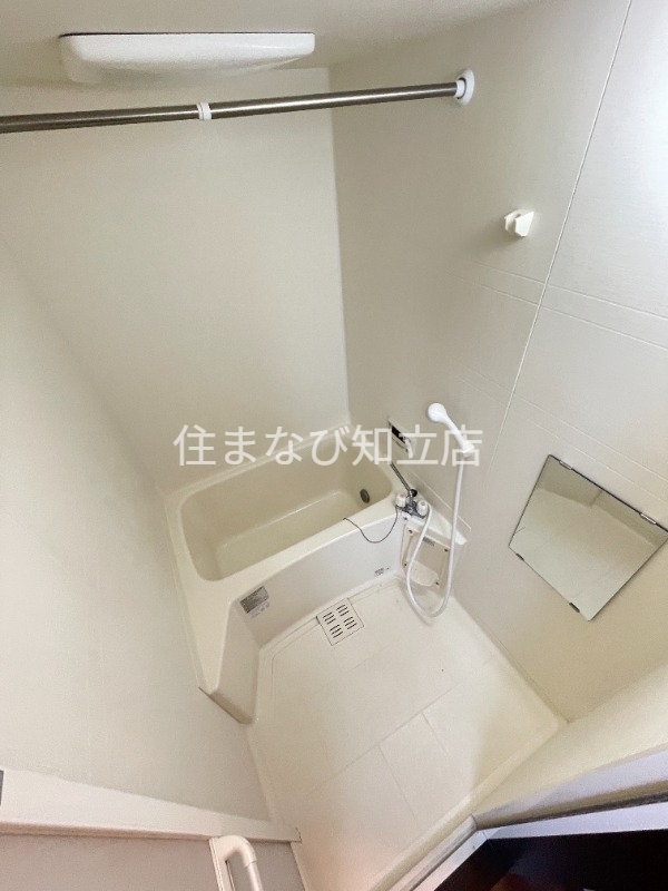 バス・シャワールーム　同型別部屋写真：清掃前