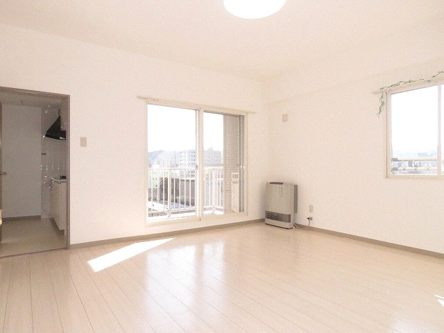 居室・リビング　☆日当たり良好です☆