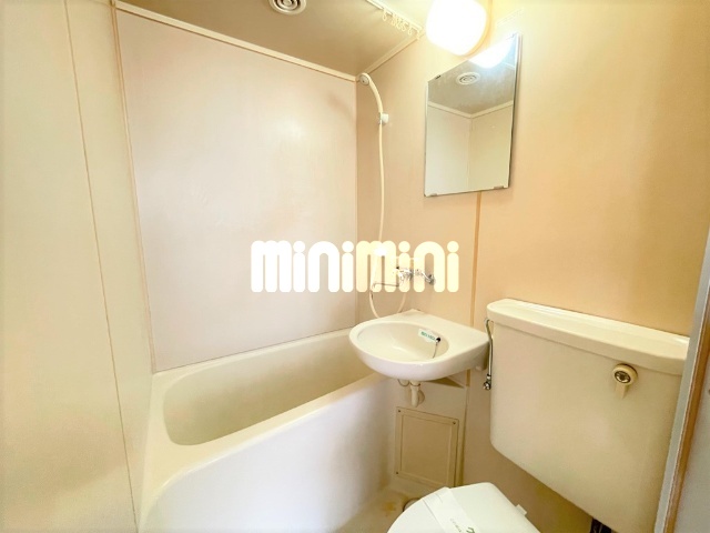 バス・シャワールーム　別号室