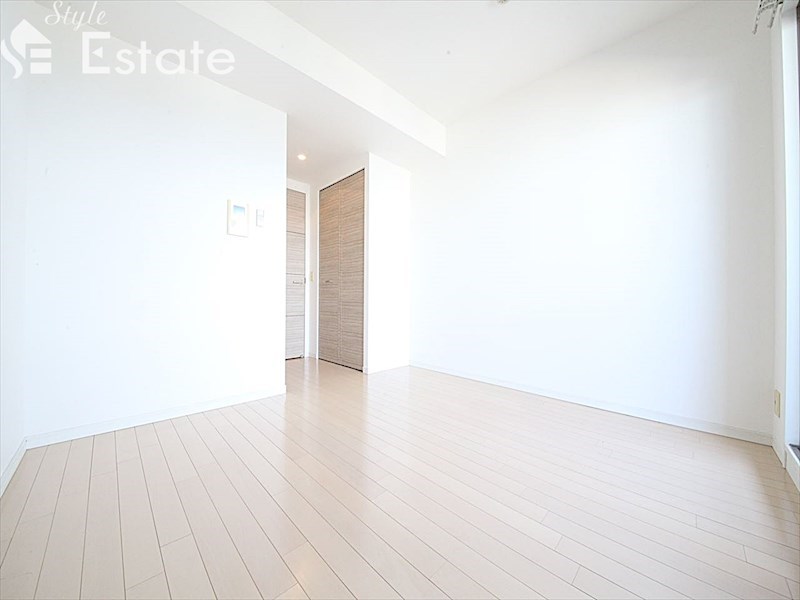 居室・リビング　内装