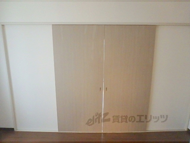 居室・リビング　洋室