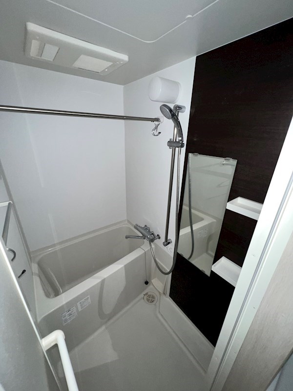 バス・シャワールーム　きれいなお風呂です