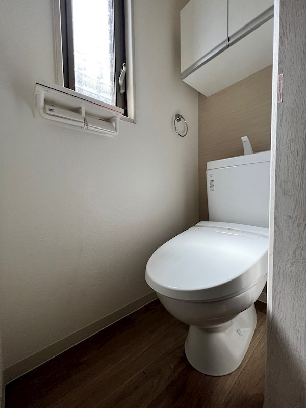 トイレ　トイレもきれいです