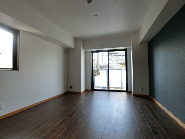 居室・リビング　広い洋室です。