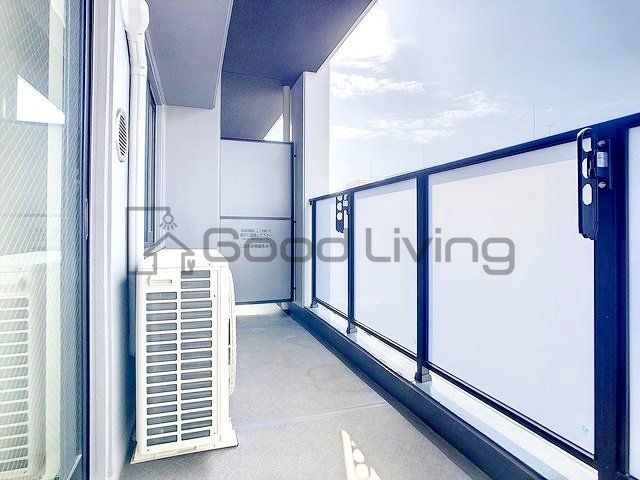 バルコニー　洗濯って気持ちいいですね