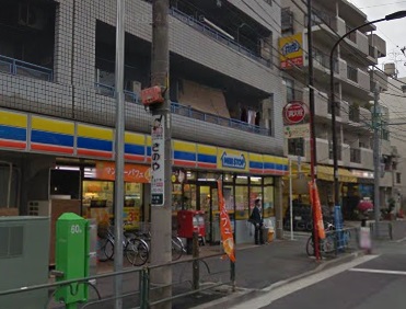 コンビニ　ミニストップ　西巣鴨点（コンビニ）まで602m