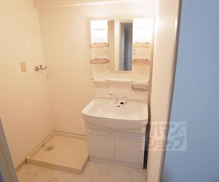 洗面設備　シャンプードレッサー