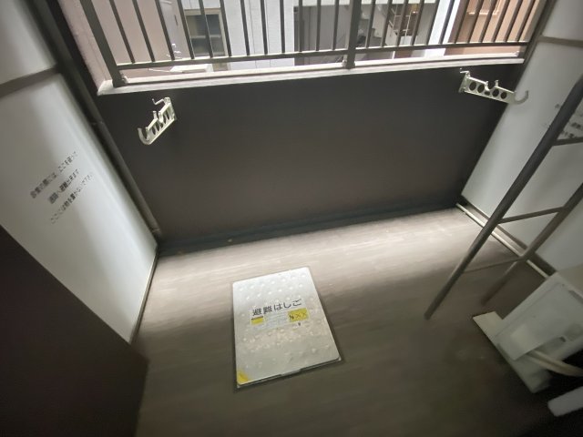 バルコニー　バルコニー付きです