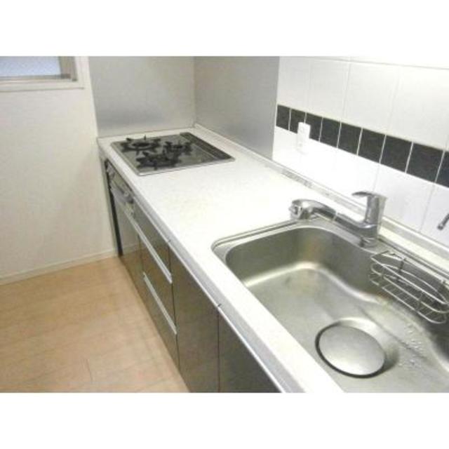 キッチン　※写真は同タイプ住戸です。