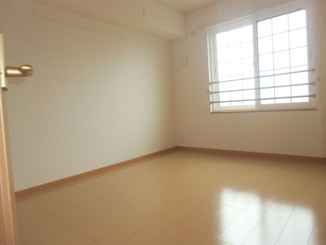 その他　大きなクローゼット付きのお部屋です。