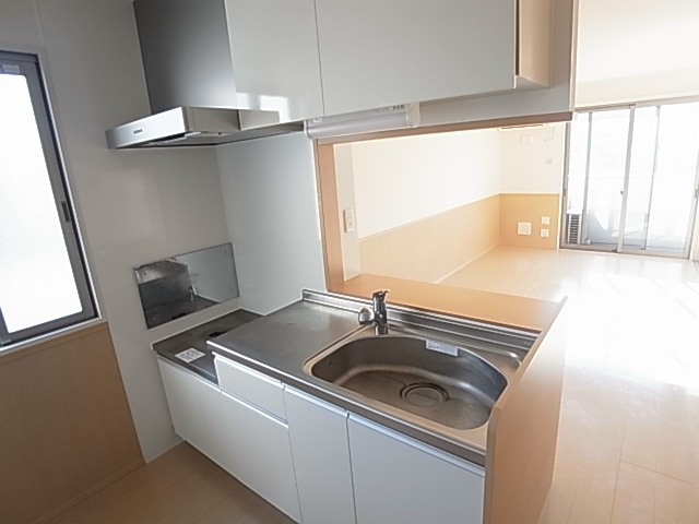 キッチン　同一物件別部屋写真