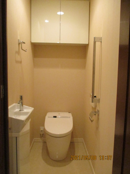 トイレ　トイレ