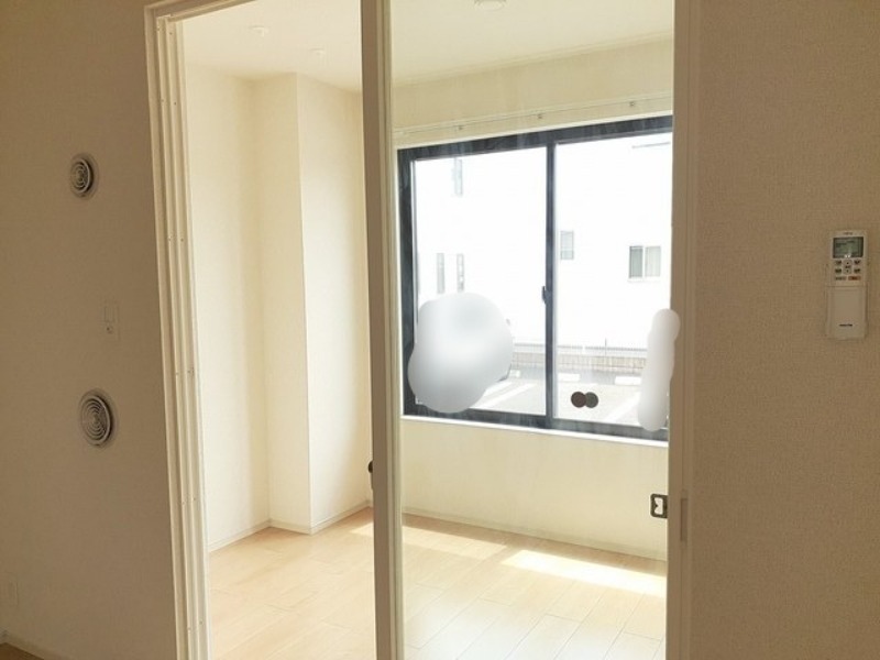 バルコニー　図面と現状に相違がある場合には現状を優先