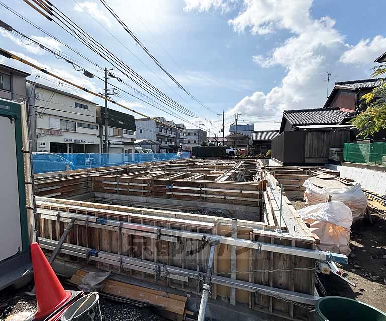 その他　・建築中