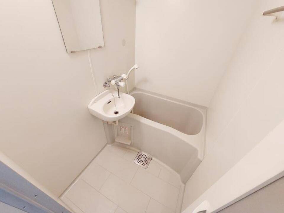 バス・シャワールーム　浴室