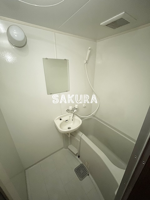 バス・シャワールーム　清潔感のある快適バスルーム♪