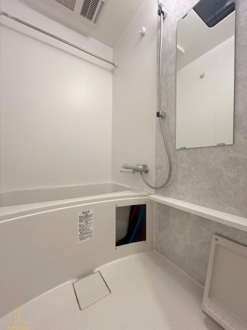 バス・シャワールーム　エスリード　ザ・カレント大阪