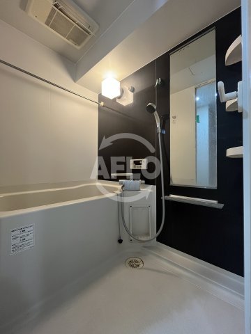 バス・シャワールーム　CITY SPIRE十三東　浴室