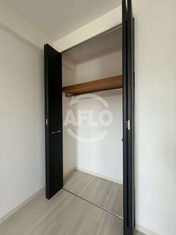 収納　CITY SPIRE十三東　クローゼット