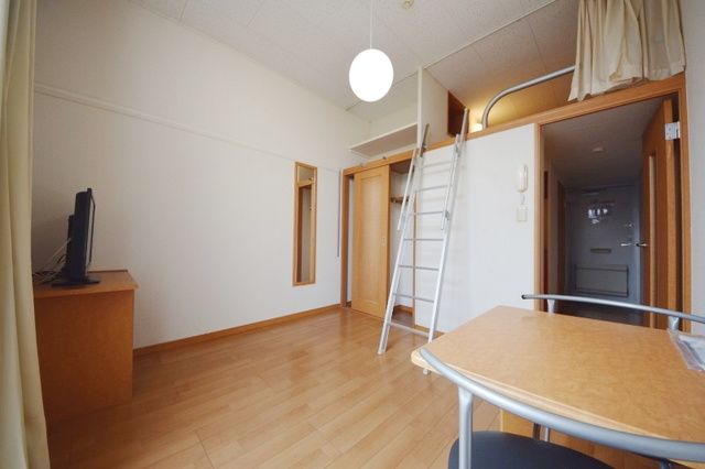 その他部屋・スペース　★綺麗で明るい洋室です★