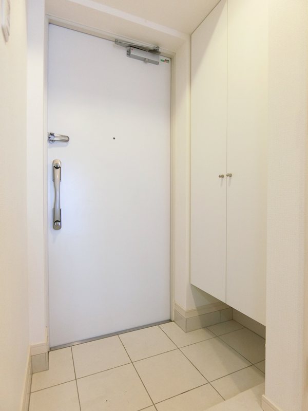 ACOLT府中緑町の玄関写真