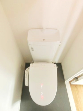 トイレ　※別室参考写真