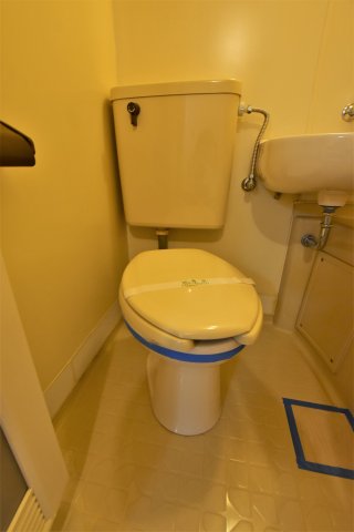 トイレ　別号室の画像です。ご参考下さい