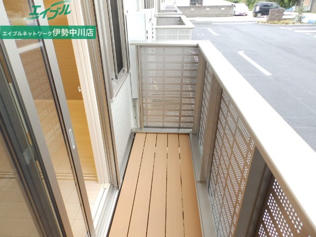 バルコニー　同型参考写真