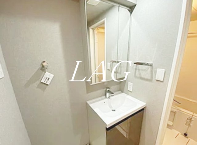 洗面設備　洗面台です。